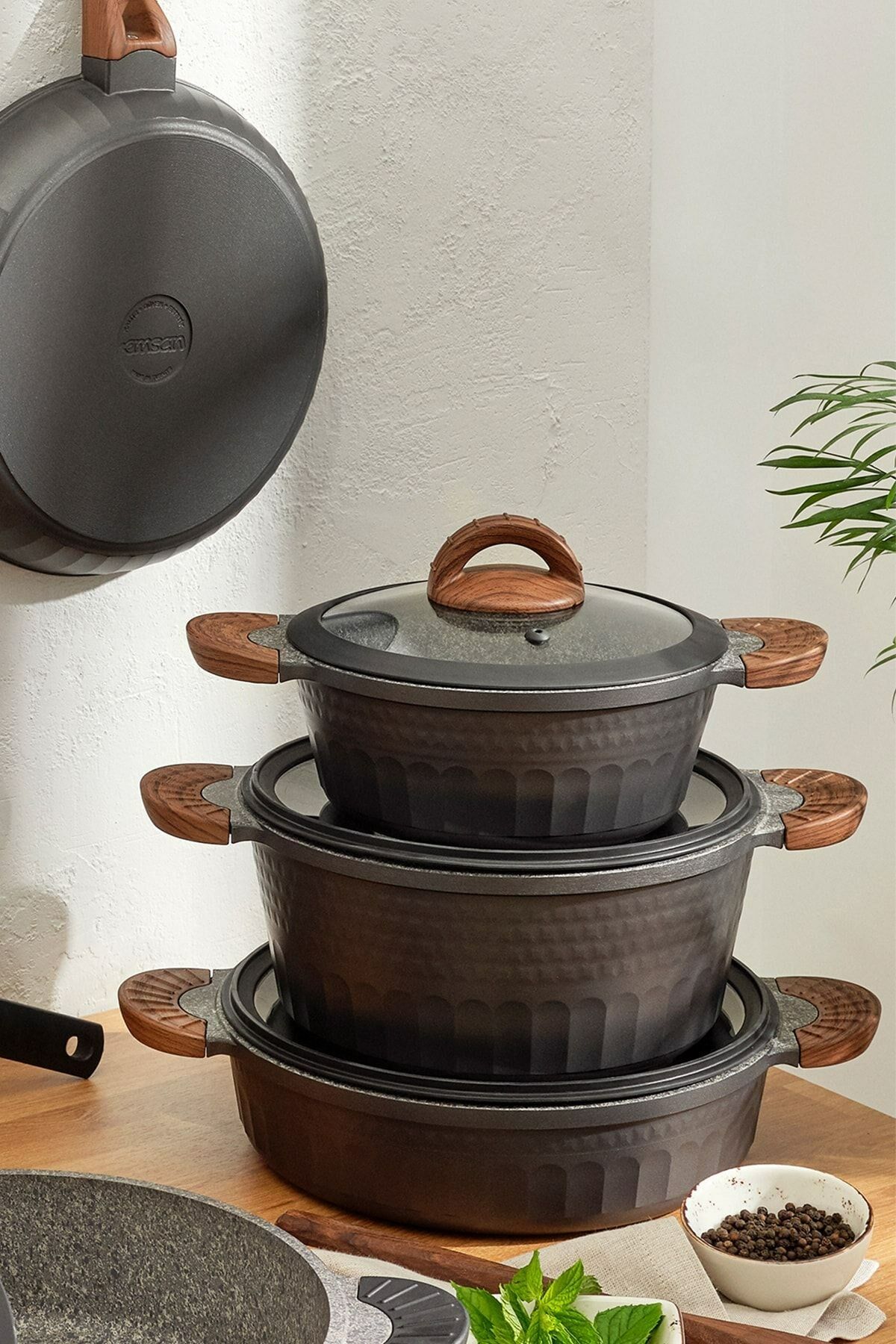 Emsan Yeni Diamante 7 Parça Granit Tencere Seti Siyah