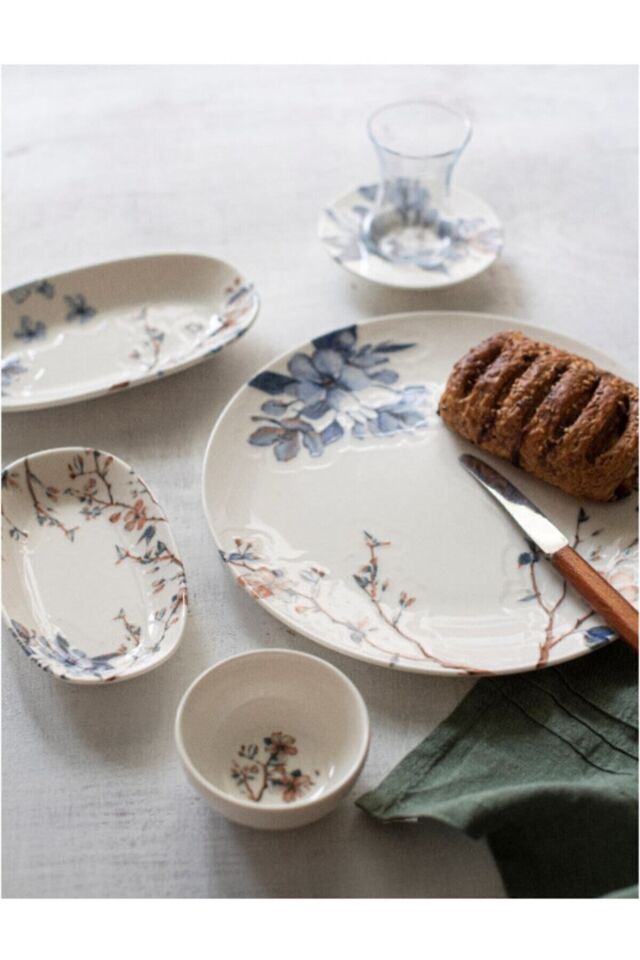 Sakura 26 Parça 6 Kişilik Çay Bardaklı Porselen Kahvaltı Seti