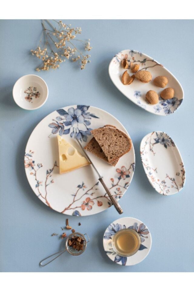 Sakura 26 Parça 6 Kişilik Çay Bardaklı Porselen Kahvaltı Seti