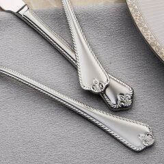 Nehir Fulya Saten 89p Deri Kutulu Çatal Kaşık Bıçak Takımı