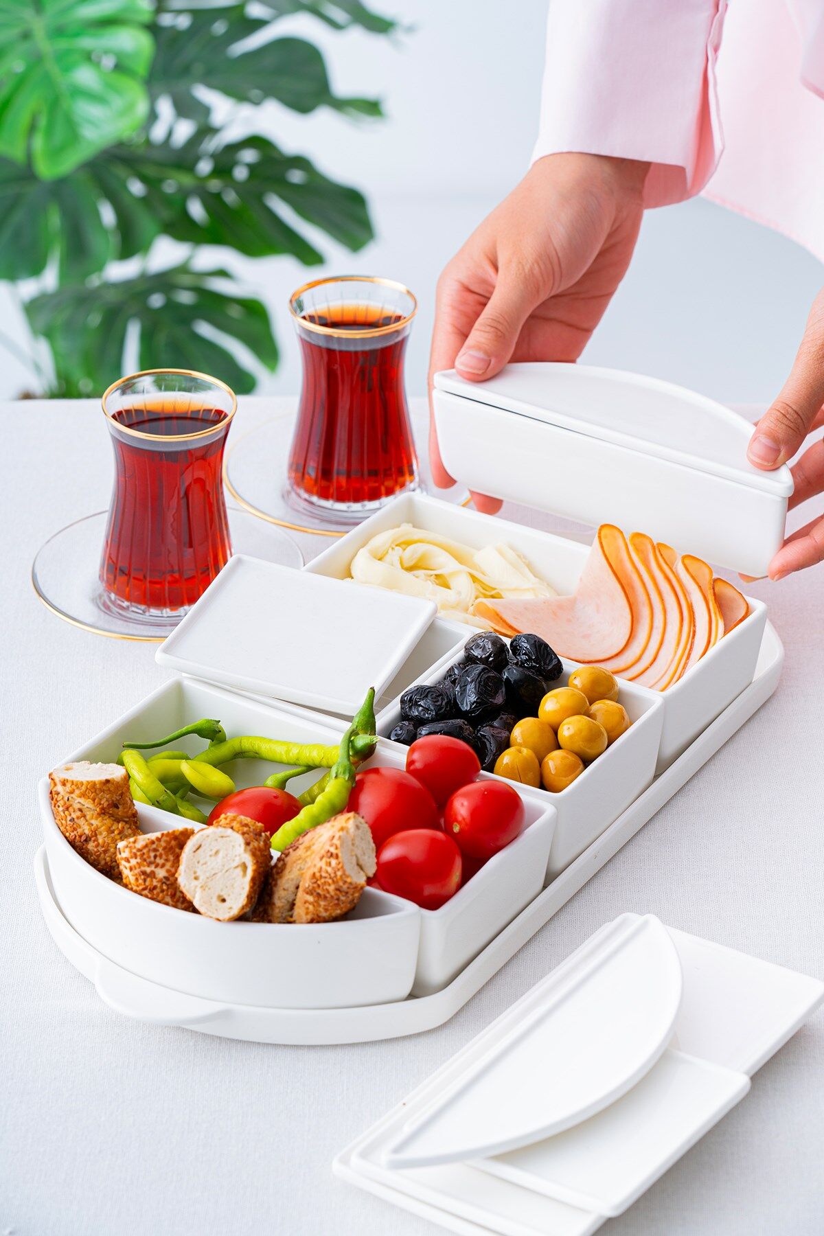 Bianco Perla 6 Bölmeli Oval Kahvaltılık