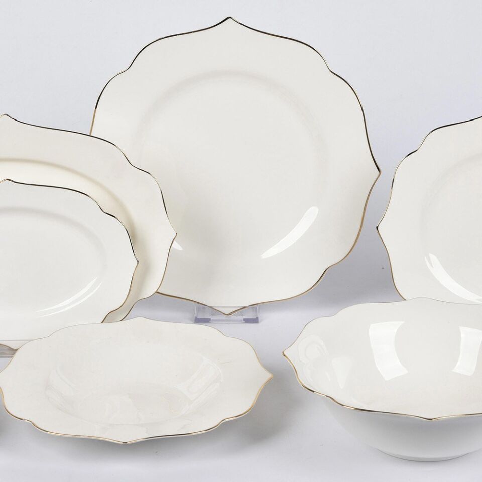 Köşeli Beyaz Servis Takımı 30 Parça