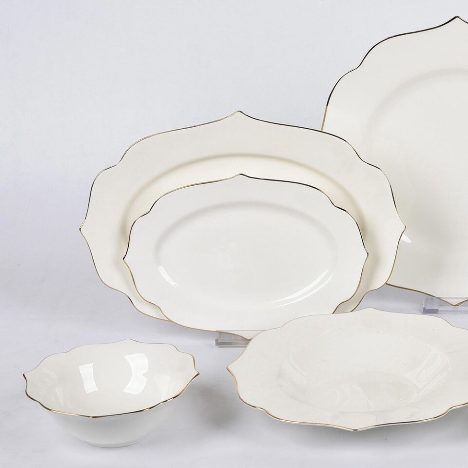 Köşeli Beyaz Servis Takımı 30 Parça