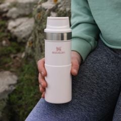 Stanley Klasik Trigger-Action Termos Bardak 0.35 Lt