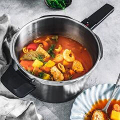 Fissler Vitaquick® Premium 6+3.5 Litre Düdüklü Tencere Seti