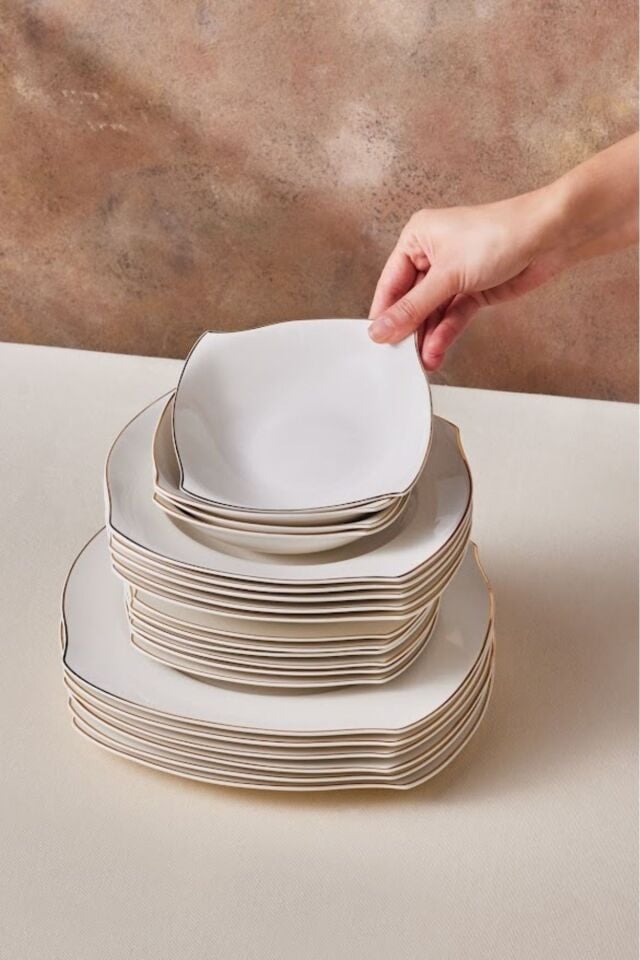 Karaca Square Bone Beyaz Altın 53 Parça 12 Kişilik Yemek Takımı