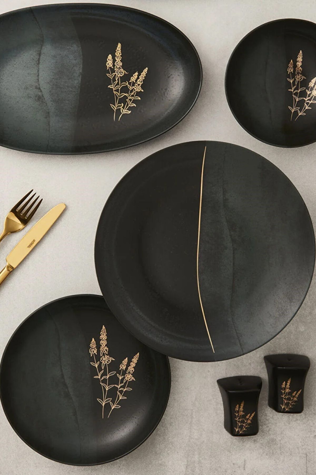 Güral Porselen Camelıa 30 Parça 6 Kişilik Mat Bone Yemek Takımı - 6428