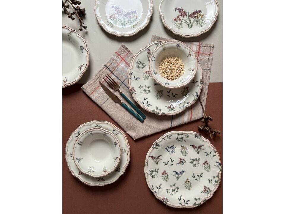 Porser 24 Parça 6 Kişilik Çok Renkli Çiçek Desenli Porselen Yemek Takımı