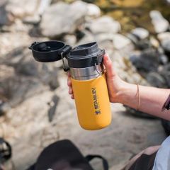Stanley  GO Quick Flip Paslanmaz Çelik Soğuk Su Termosu 0.47 LT - Turuncu