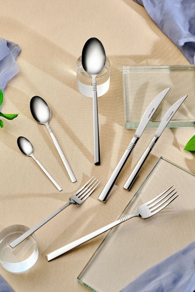 Karaca Nil V2 84 Parça 12 Kişilik Elegance Çatal Kaşık Bıçak Takımı Kutulu