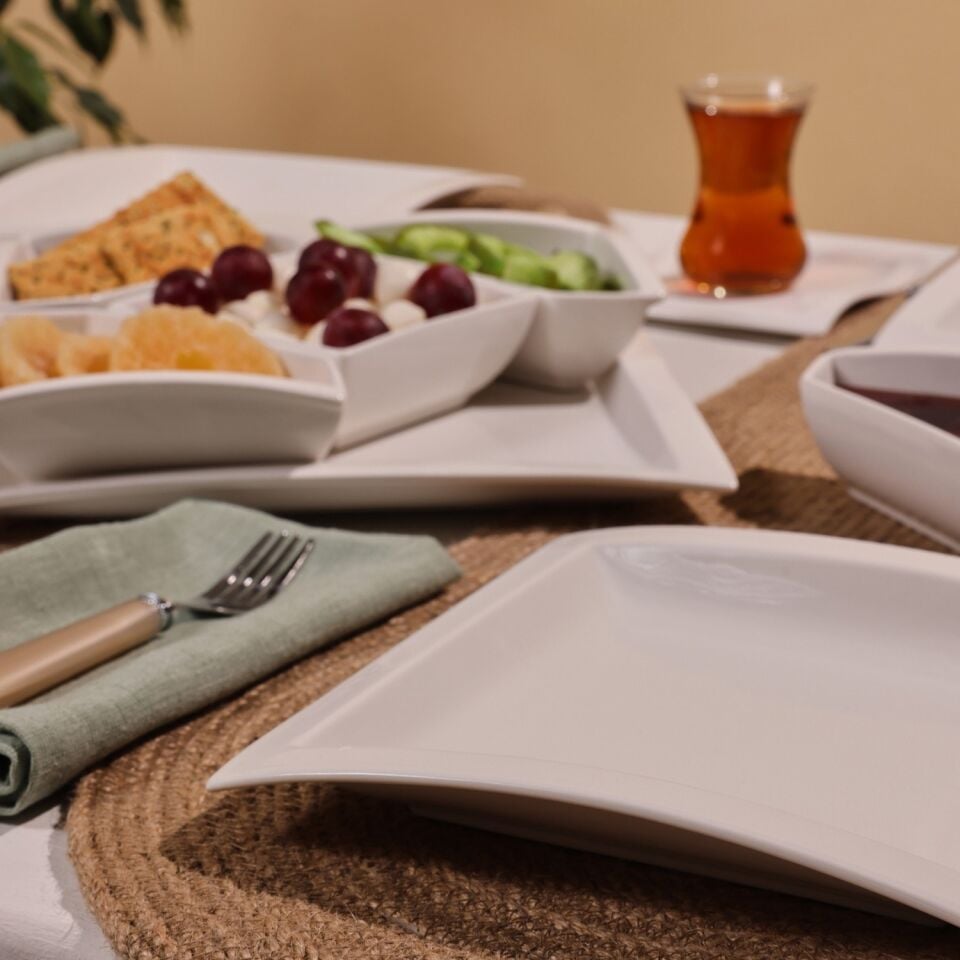 Karaca Janna Porselen 24 Parça 6 Kişilik Kahvaltı Seti