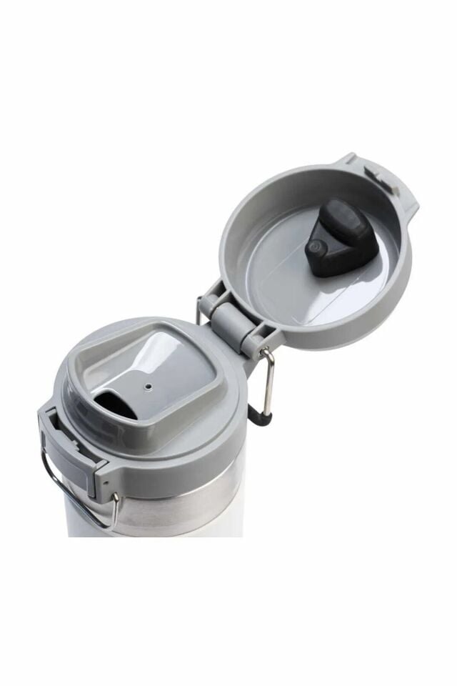 Stanley The Quick-flip Water Bottle .7l / 24oz