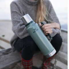 Stanley 10-07934-003 Klasik Vakumlu Paslanmaz Çelik Termos 1.9 LT