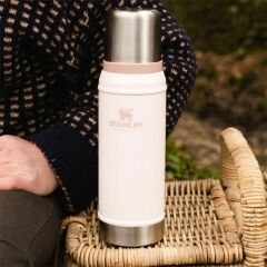 Stanley Klasik Vakumlu Paslanmaz Çelik Termos 0.75 Lt